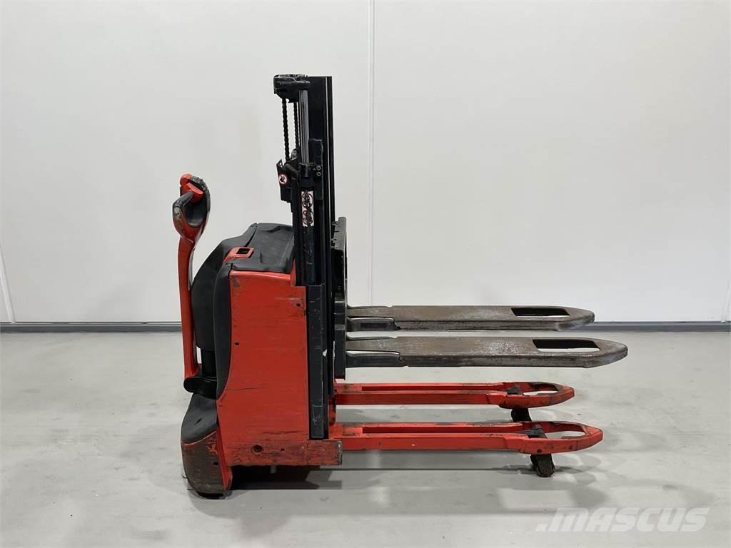 Linde D08 Samopogonski ručni viličari