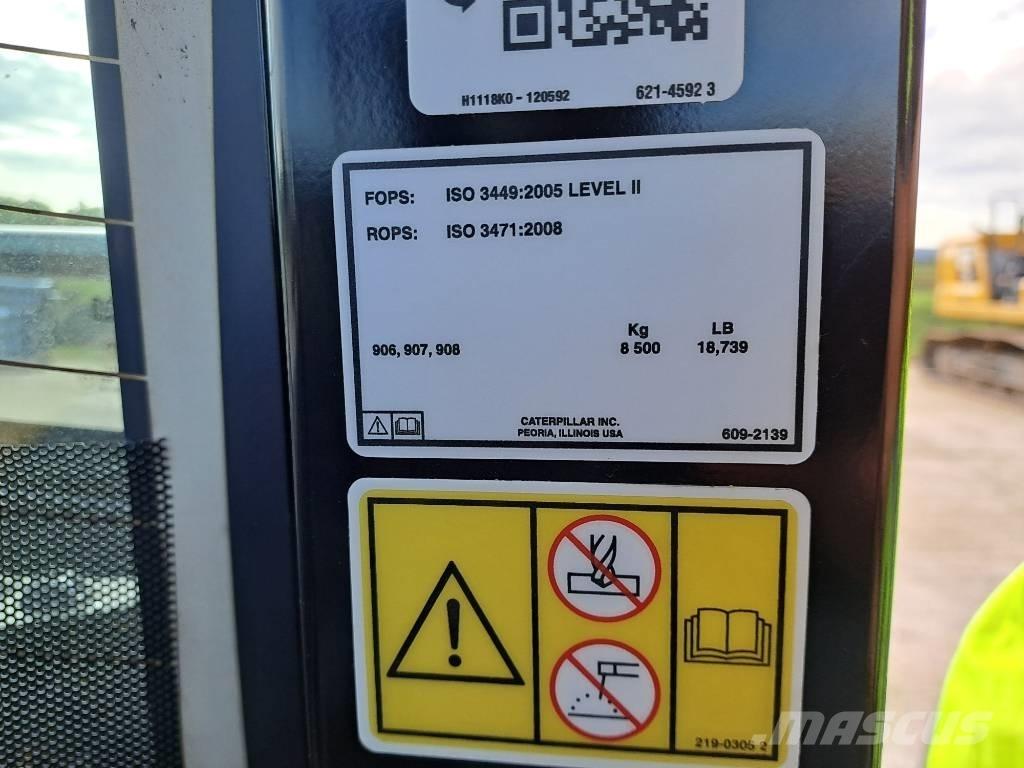 CAT 906 (Bucket + Forks) Utovarivači na kotačima