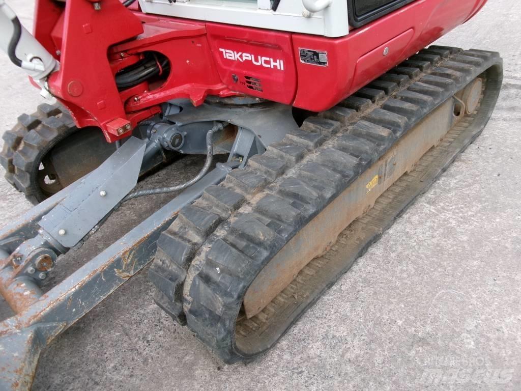 Takeuchi TB235-2 Mini bageri <7t