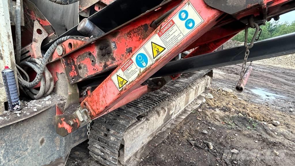 Sandvik QE 341 Mobilna sita