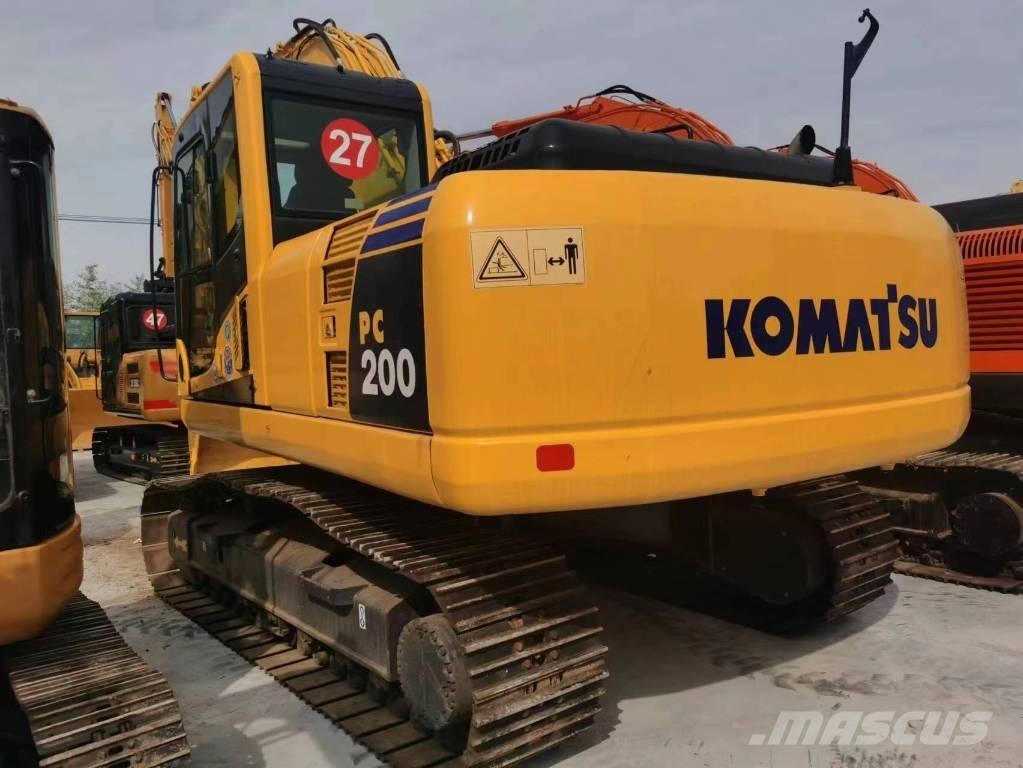Komatsu PC 200-8 Bageri gusjeničari
