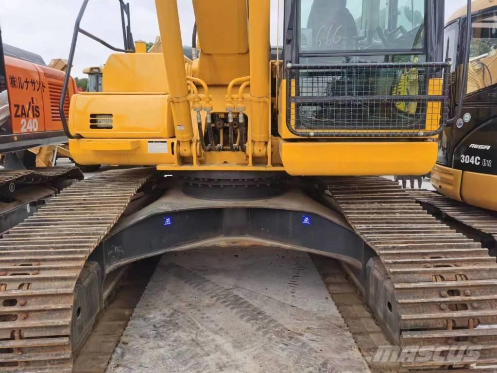 Komatsu PC 200-8 Bageri gusjeničari