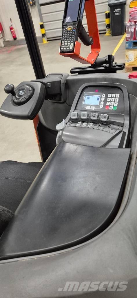 Toyota RRE140 Viličari sa pomičnim stupom