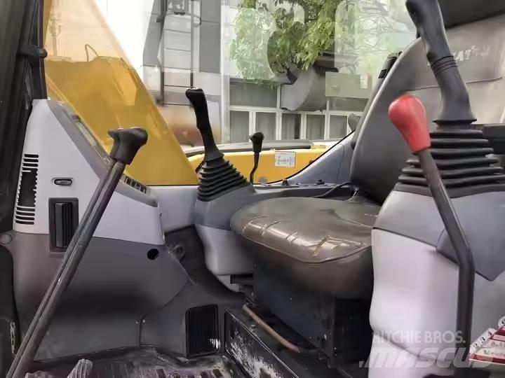 Komatsu PC78US Midi bageri 7t – 12t