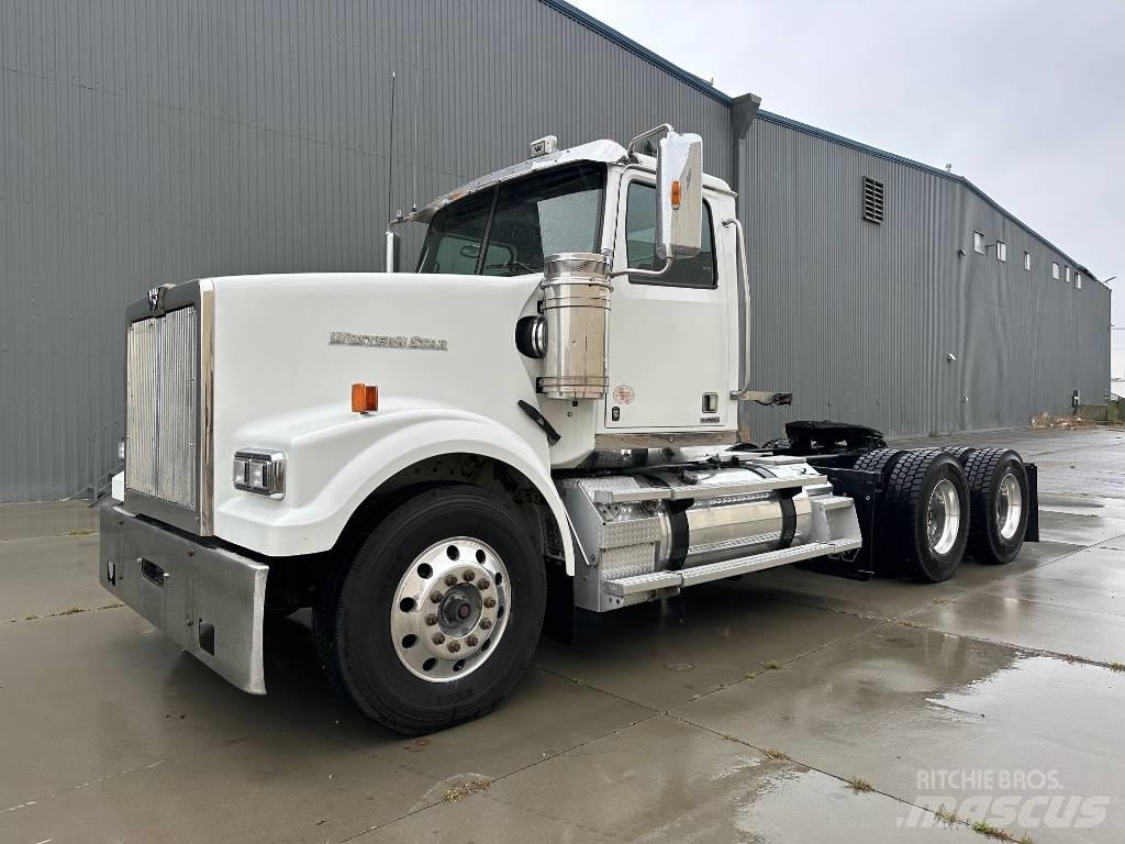 Western Star 4900 SF Traktorske jedinice