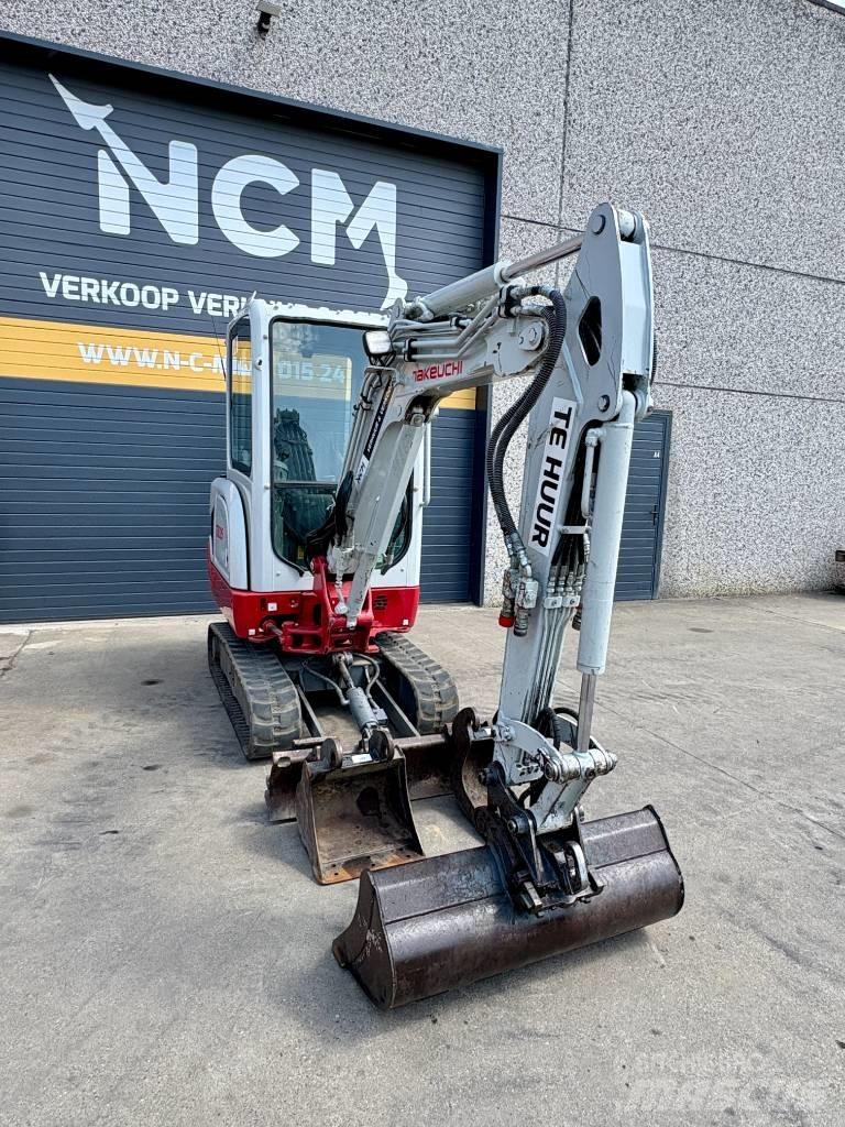 Takeuchi TB 225 Mini bageri <7t