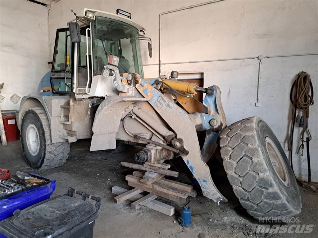 Liebherr L 538 4X4 Građevinarstvo – ostalo