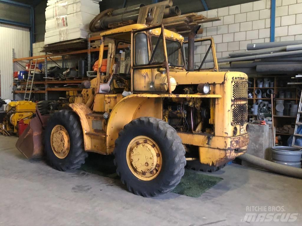 CAT 922 B Utovarivači na kotačima