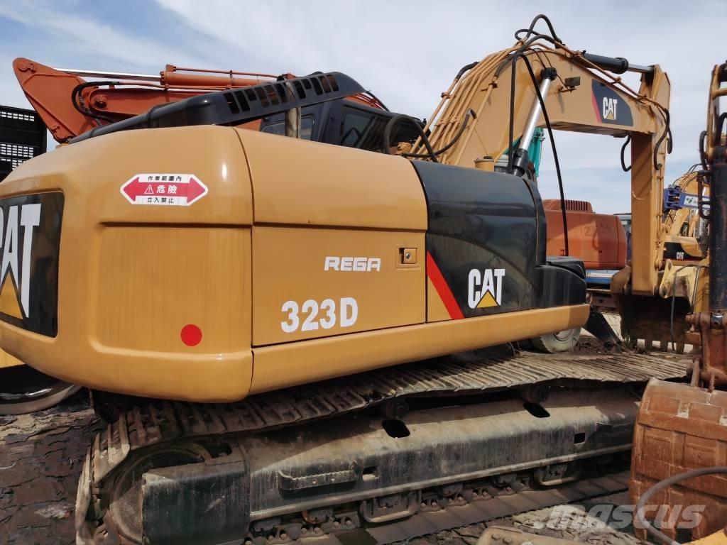CAT 323D Bageri gusjeničari