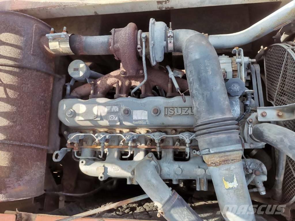 Hitachi ZX 210 W Bageri na kotačima