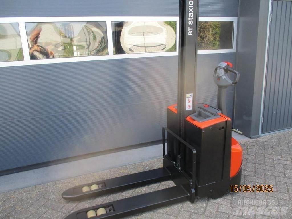 BT SWE 080L Ručni električni viličar