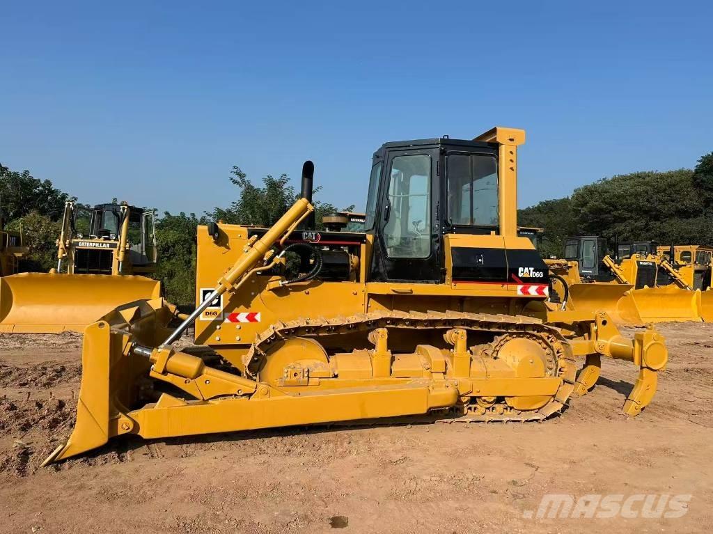 CAT D6G Buldožeri gusjeničari