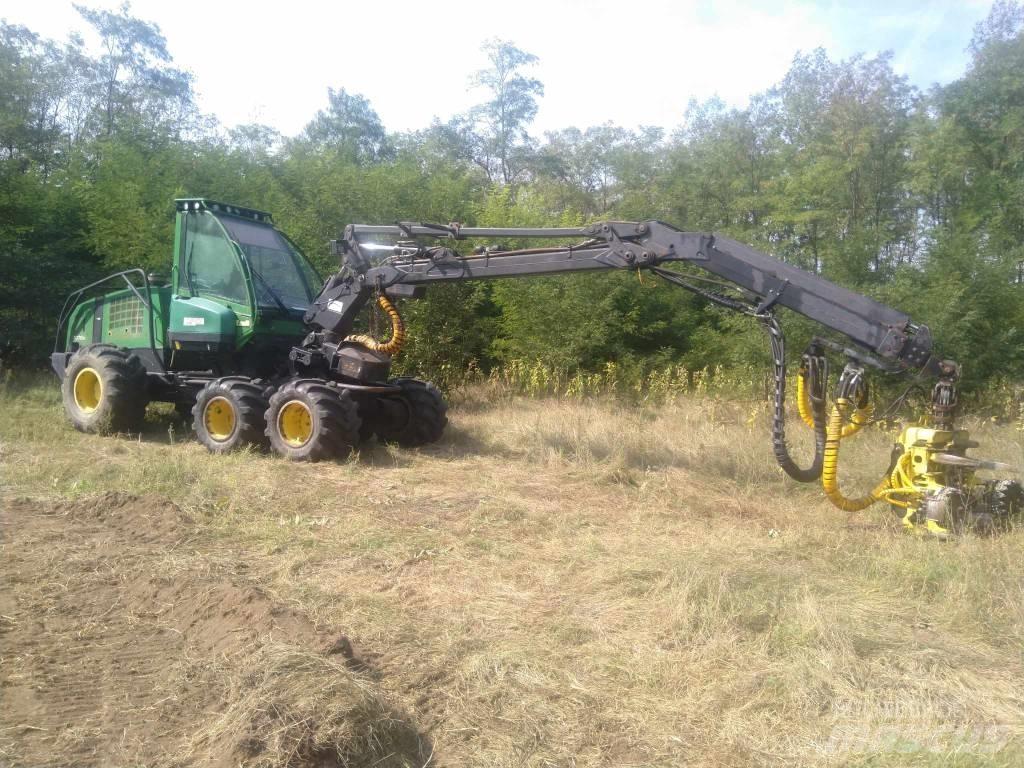 John Deere 1070 D Harversteri
