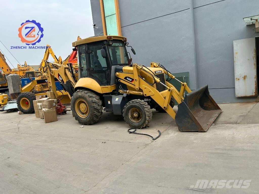 CAT 420 F Utovarni rovokopači