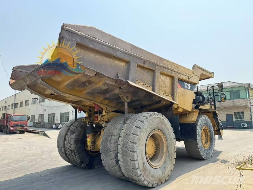 CAT 773 F Zglobni demperi