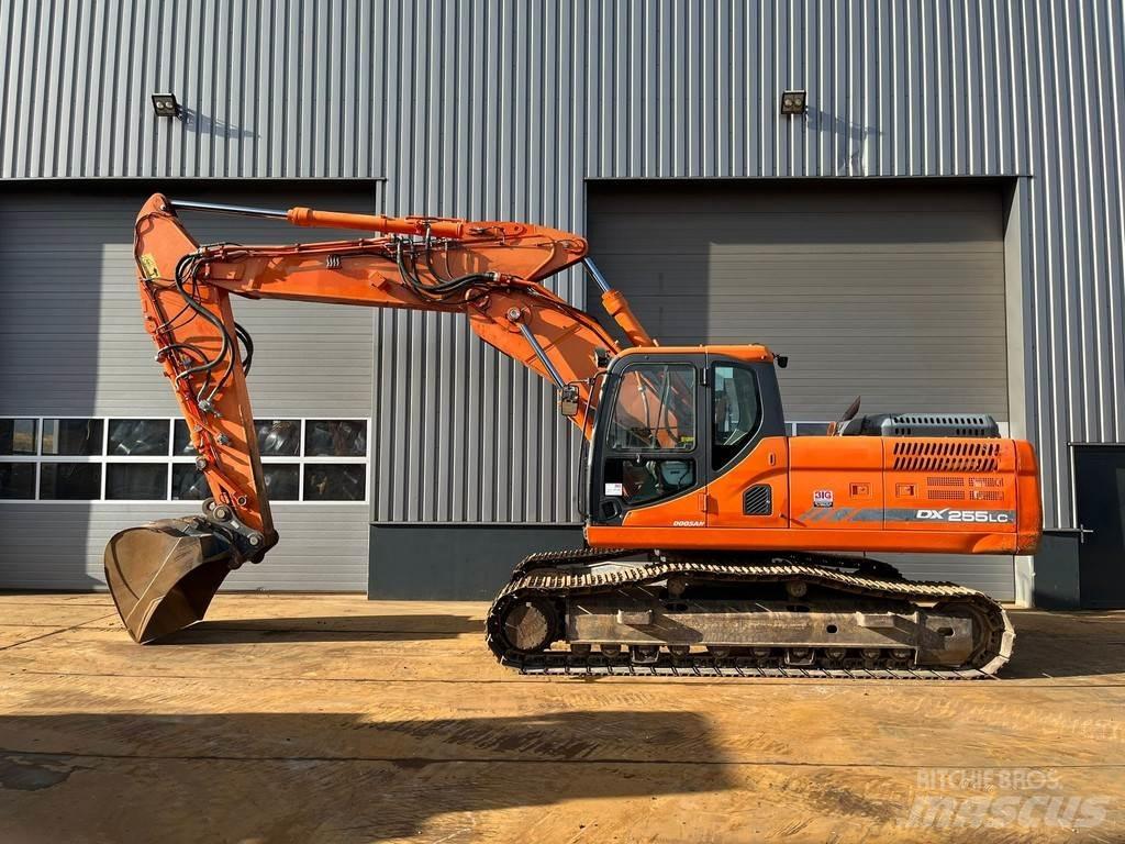 Doosan DX255LC-3 Bageri gusjeničari