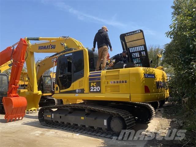 Komatsu PC 220-8 Bageri gusjeničari