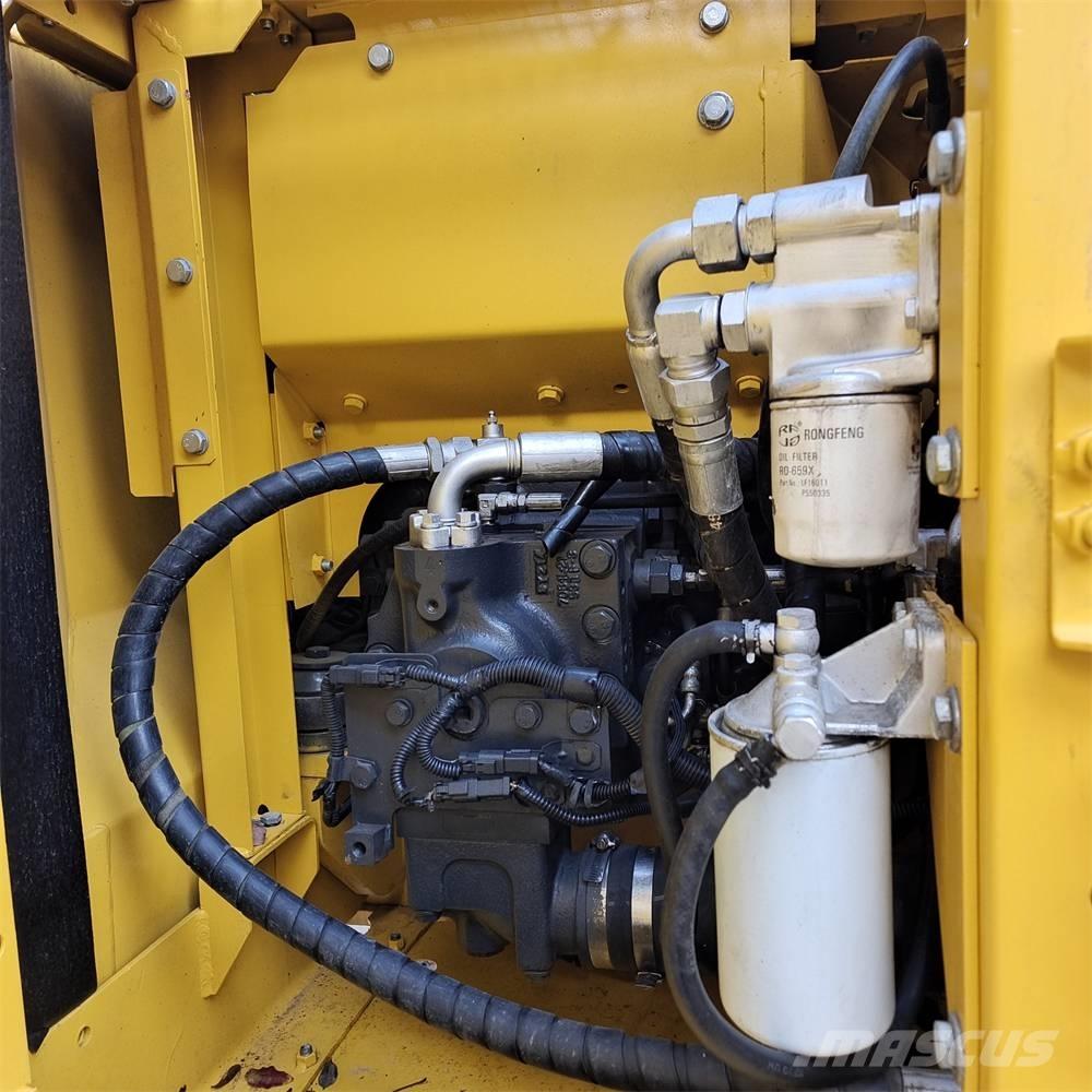 Komatsu PC 130-7 Bageri gusjeničari