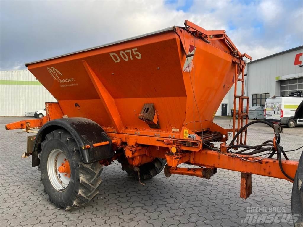  GÜSTROWER D075 Rasipači mineralnog  gnojiva