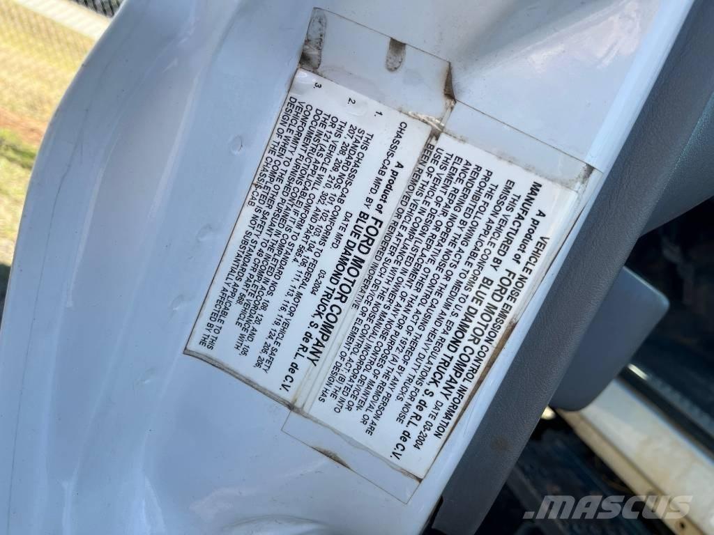 Ford F 650 XLT Kamioni cisterne