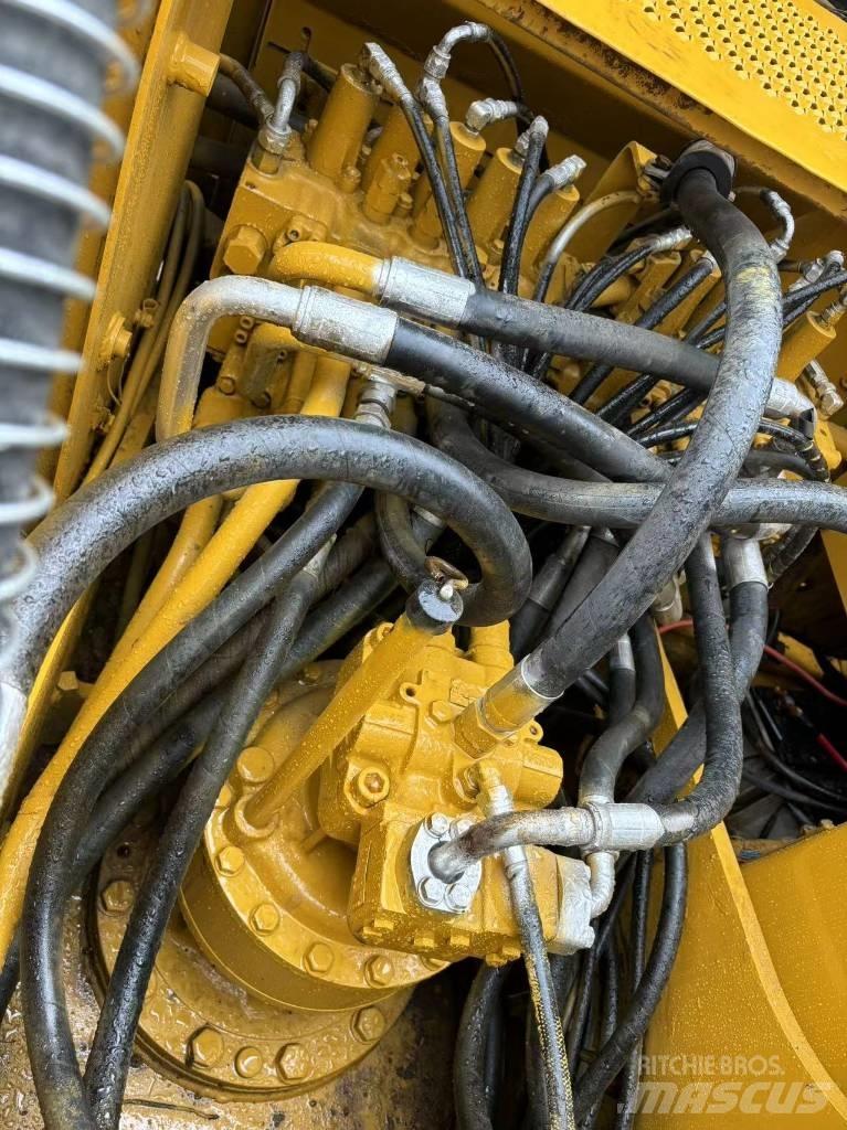 CAT 320 C Bageri gusjeničari