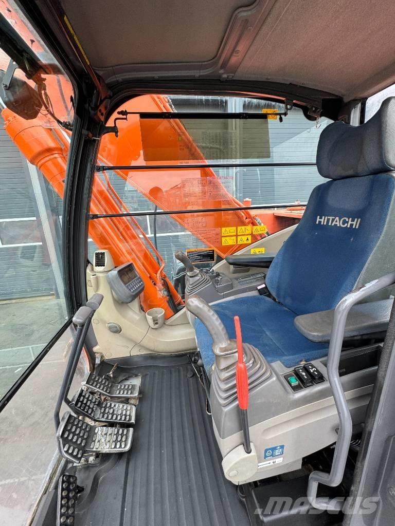 Hitachi ZX 250 LC-3 Bageri gusjeničari