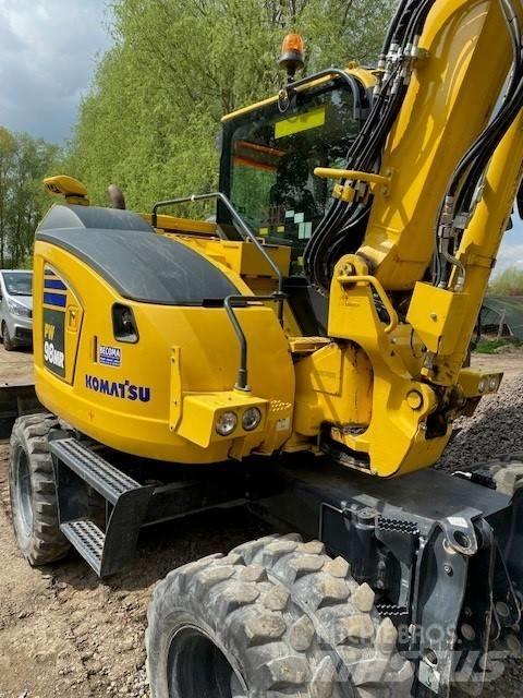 Komatsu PW98MR-11 Bageri na kotačima