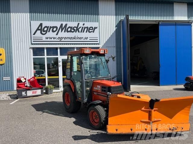 Kubota ST 30 Kompaktni (mali) traktori
