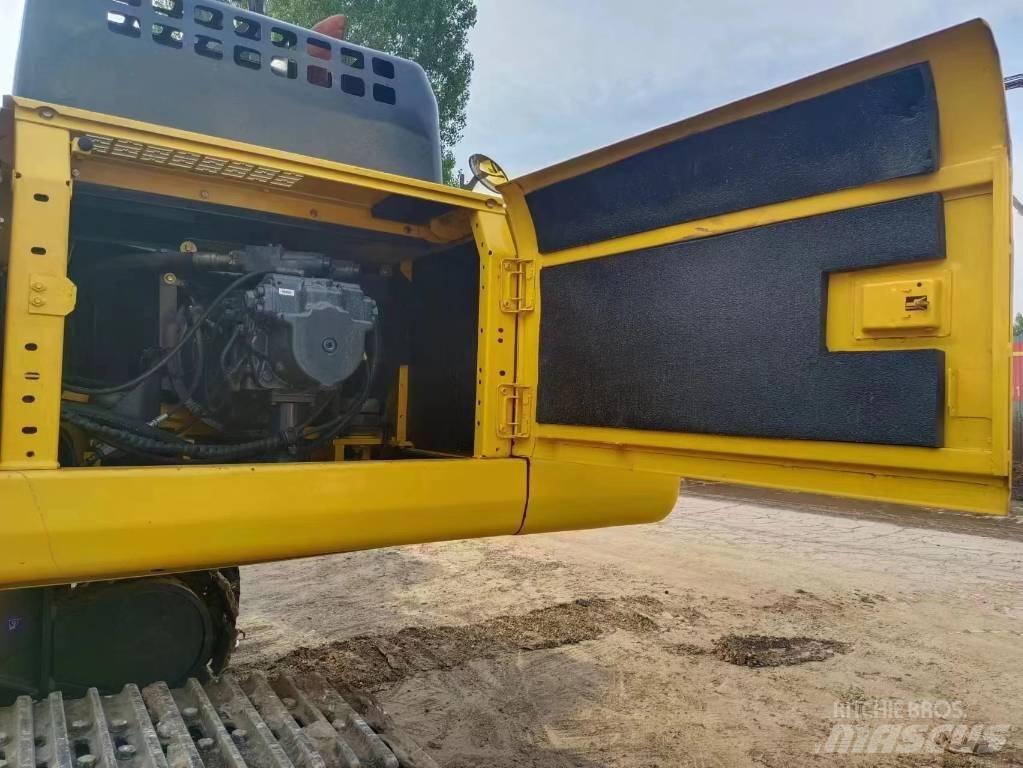 Komatsu PC 400-8 Bageri gusjeničari