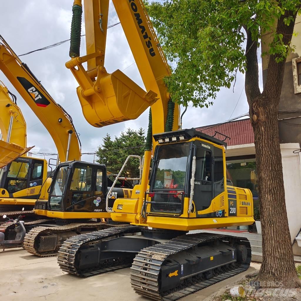 Komatsu PC 200 Bageri gusjeničari
