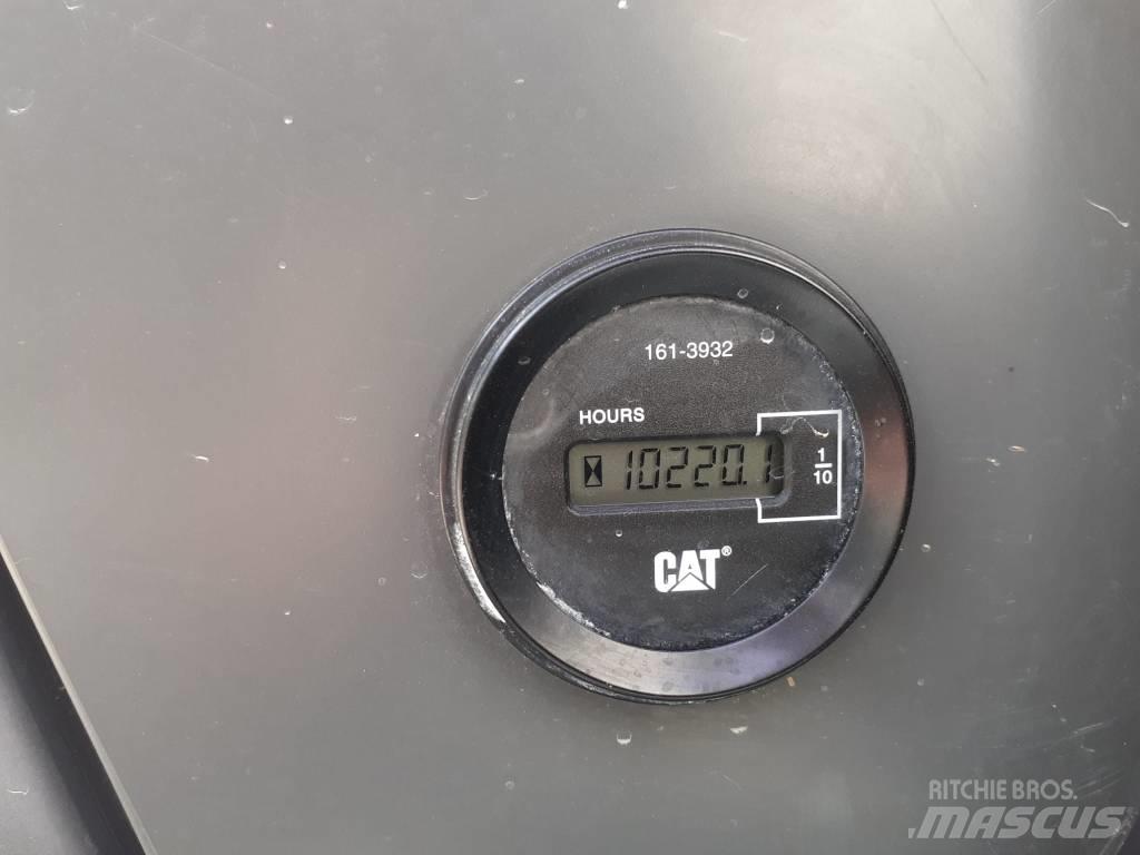 CAT 319 D L Bageri gusjeničari