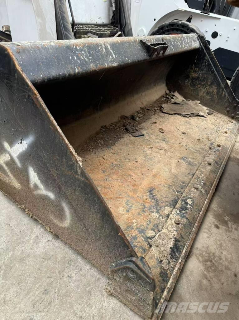 Bobcat T 770 Utovarivači gusjeničari