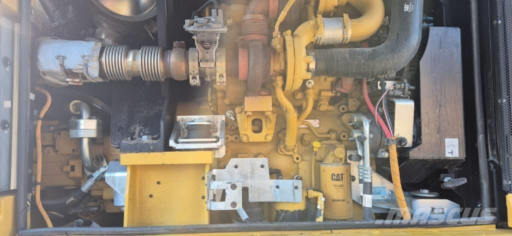 CAT M 315 F Bageri na kotačima