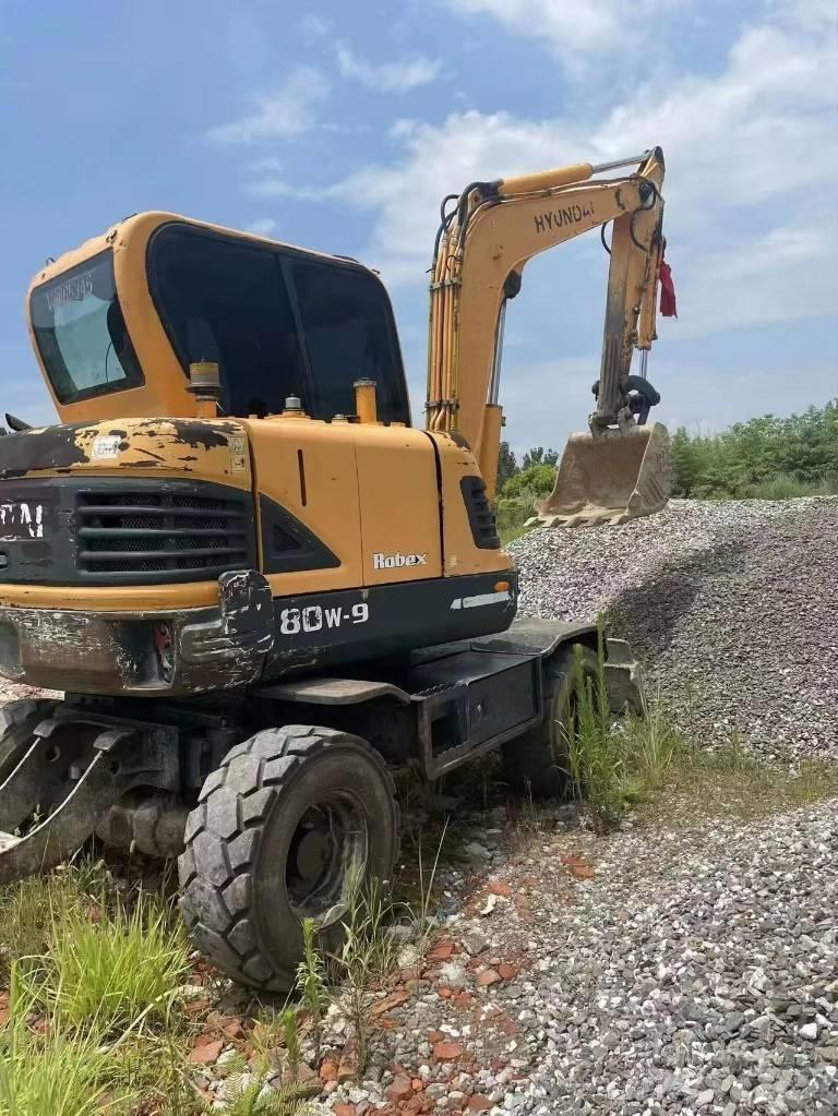 Hyundai 60W-9 Bageri na kotačima