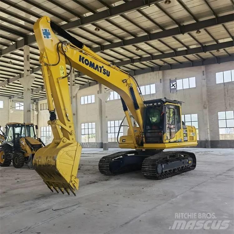 Komatsu PC200-8 Bageri gusjeničari