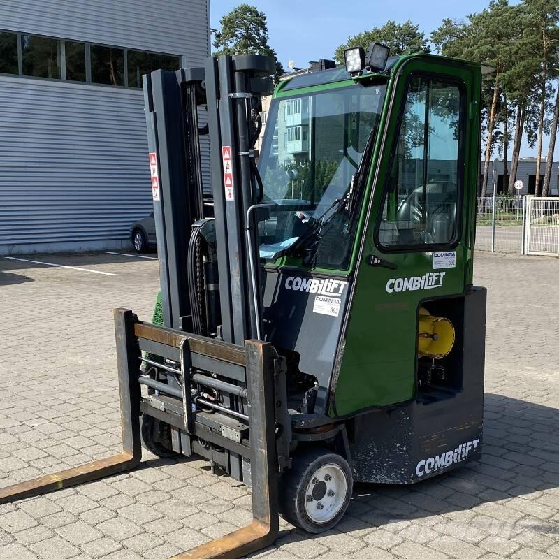 Combilift CB 2500 Viličari sa 4-stranskim dohvatom