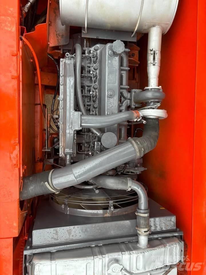 Doosan DX 225 LCA Bageri gusjeničari
