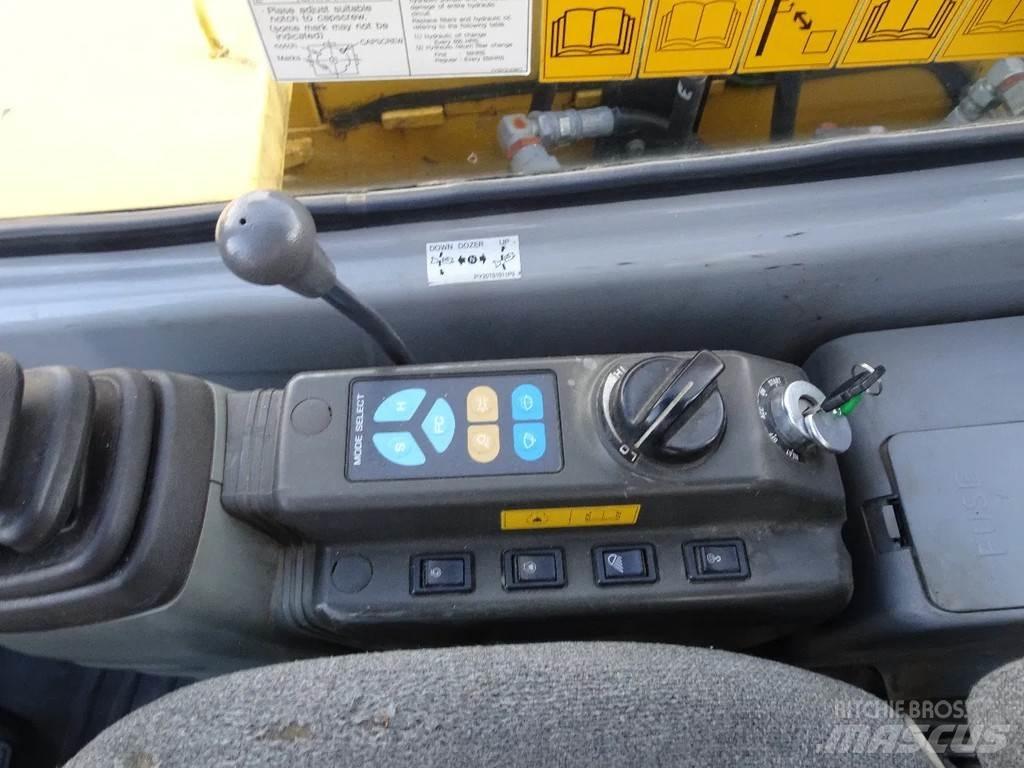 New Holland E80 Bageri gusjeničari