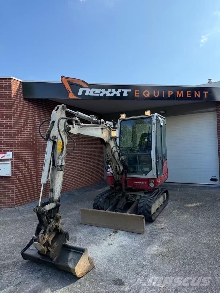 Takeuchi TB 230 Mini bageri <7t