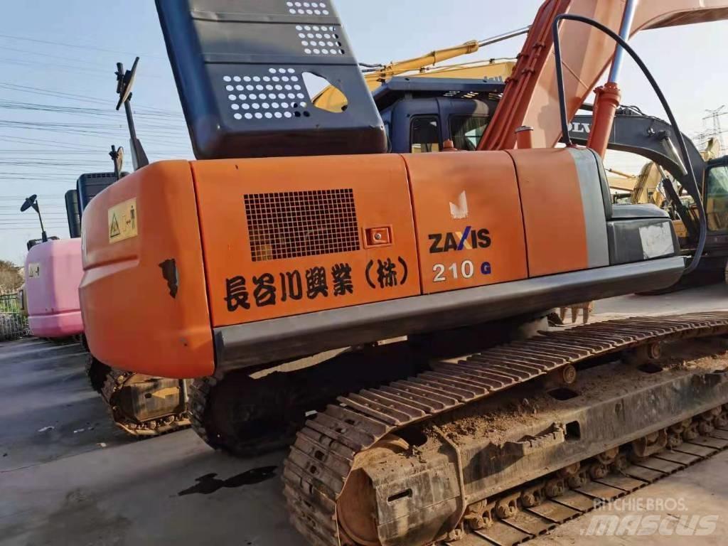 Hitachi ZX 210 Bageri gusjeničari