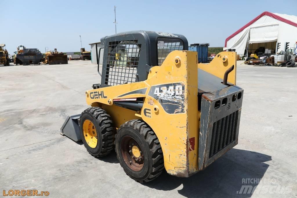 Gehl 4240 Skid steer mini utovarivači