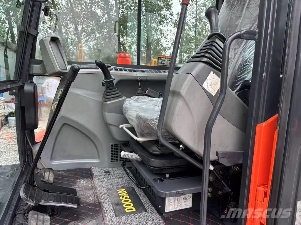 Doosan DX 60-9 C Mini bageri <7t
