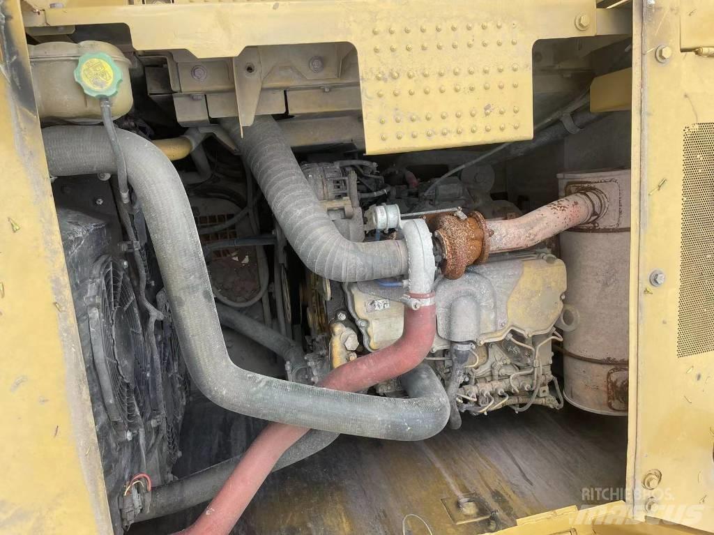 CAT 320GC Bageri gusjeničari