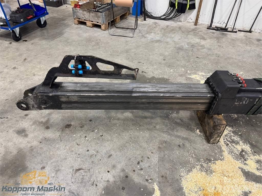 Valmet CRF12 Kranovi za stabla