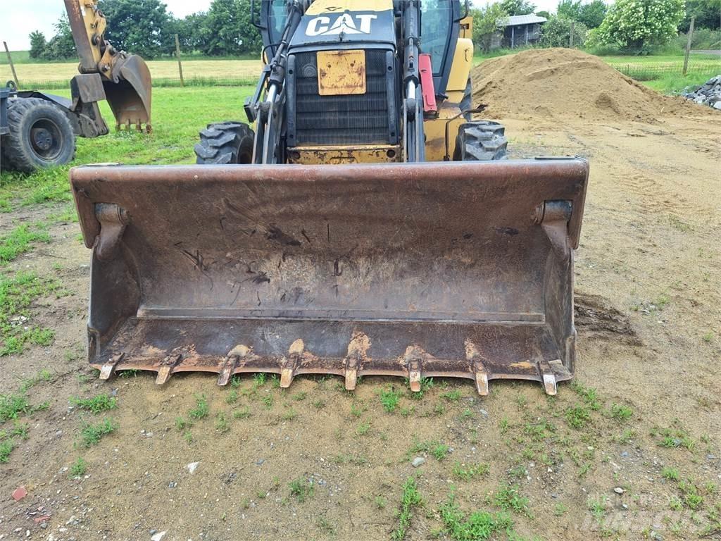 CAT 428 D 4X4 Građevinarstvo – ostalo