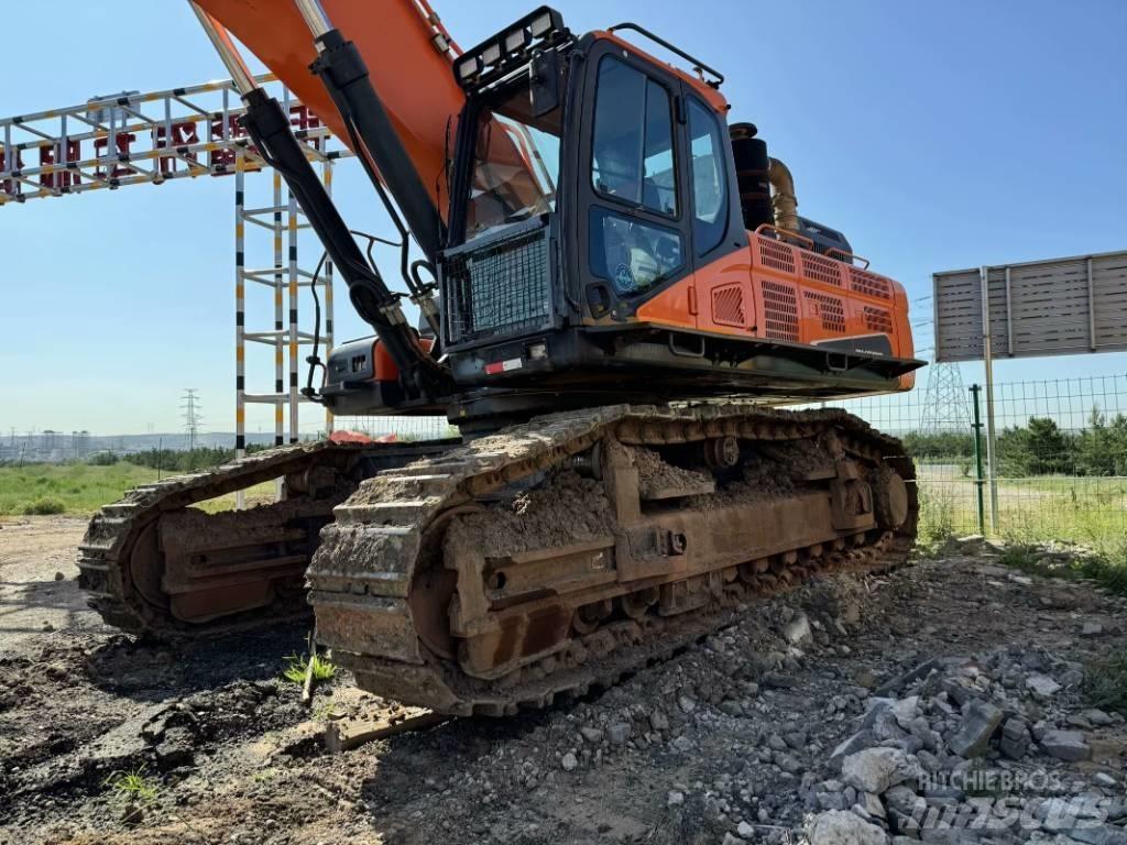 Doosan 520LC-9C Bageri gusjeničari