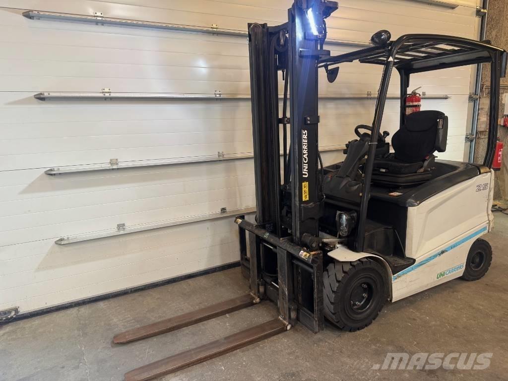 UniCarriers MX 25 Električni viličari
