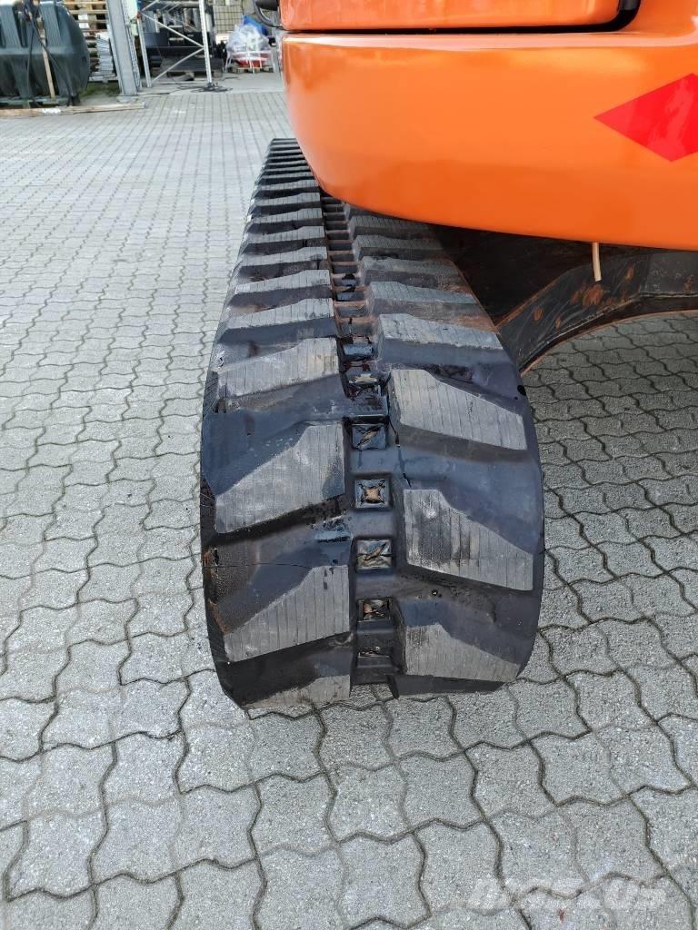 Hitachi ZX 85 US-6 Midi bageri 7t – 12t