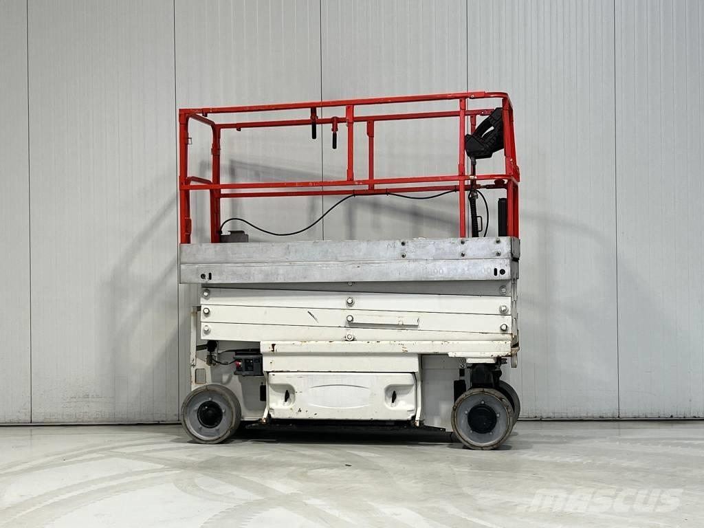 JLG 2630 ES Škaraste platforme