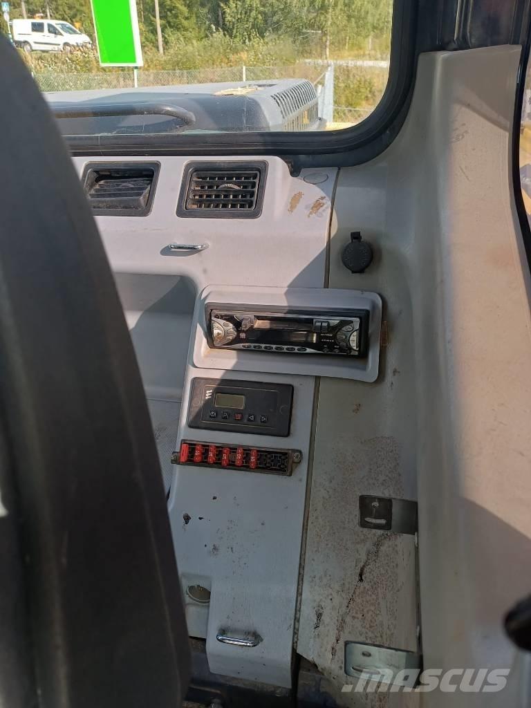 Komatsu PW 160-7-4x4 Bageri na kotačima